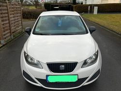 Weiß Gebraucht 2010 Seat Ibiza Kleinwagen | 3.350 € (Fairer Preis)