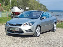Argento Gebraucht 2010 Ford Focus Cabriolet Titanium Cabrio | 7.333 € (Etwas zu teuer)