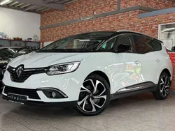 Weiss 369 + schwarz gne Gebraucht 2018 Renault Grand Scénic IV Bose Edition Van / Kleinbus | 16.500 € (Fairer Preis)