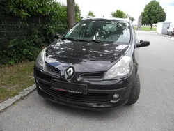 Schwarz Gebraucht 2008 Renault Clio GrandTour Dynamique Kombi | 900 € (Fairer Preis)