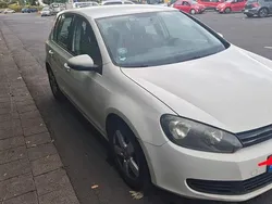 Weiß Gebraucht 2009 VW Golf VI Edition Limousine | 2.999 € (Superpreis)