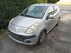 Silber Gebraucht 2010 Nissan Pixo Kleinwagen | 1.800 € (Superpreis)
