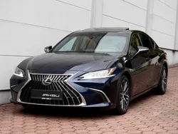 Blau Gebraucht 2024 Lexus ES300H Business Edition Limousine | 39.900 € (Guter Preis)