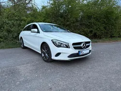 Weiß Gebraucht 2016 Mercedes CLA180 Limousine | 14.800 € (Guter Preis)