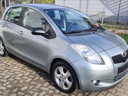 Silber Gebraucht 2006 Toyota Yaris Sol Limousine | 4.250 € (Fairer Preis)