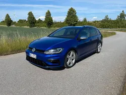 Blau Gebraucht 2018 VW Golf VII R Kombi | 24.790 € (Fairer Preis)