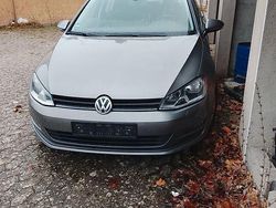 Silber Gebraucht 2015 VW Golf VII Comfortline Limousine | 11.330 € (Guter Preis)