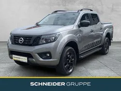 Grau Gebraucht 2020 Nissan Navara N-Guard Abholung | 28.890 € (Fairer Preis)