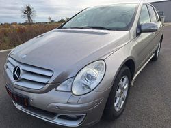 Silber Gebraucht 2006 Mercedes 320 Kombi | 8.450 €