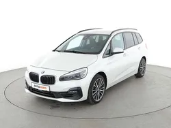 Weiß Gebraucht 2019 BMW 218 Gran Tourer Sport Line Van / Kleinbus | 19.650 € (Teuer)