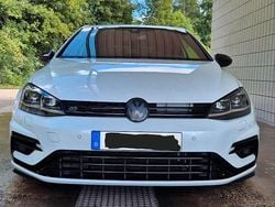 Weiß Gebraucht 2017 VW Golf Coupé | 27.500 €