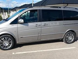 Grau Gebraucht 2011 Mercedes Viano Van / Kleinbus | 30.000 €