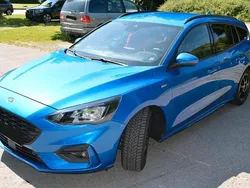 Blau Gebraucht 2021 Ford Focus ST-Line Kombi | 20.000 € (Fairer Preis)
