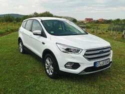 Weiß Gebraucht 2018 Ford Kuga Titanium SUV | 12.250 € (Etwas zu teuer)