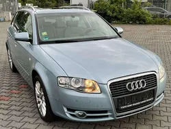 Liquidblau Gebraucht 2008 Audi A4 Kombi | 4.100 € (Guter Preis)