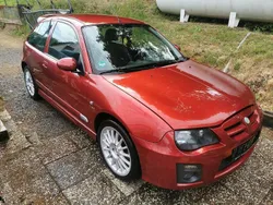 Rot Gebraucht 2004 MG ZR Kleinwagen | 3.995 €