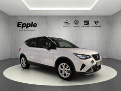 Weiss Gebraucht 2025 Seat Arona FR SUV | 24.390 € (Fairer Preis)