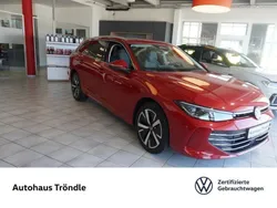 Rot Gebraucht 2024 VW Passat Business Kombi | 37.980 €