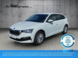 Weiß Gebraucht 2024 Skoda Scala Ambition Kleinwagen | 22.890 € (Fairer Preis)