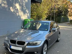 Grau Gebraucht 2009 BMW 320 Limousine | 4.700 € (Guter Preis)
