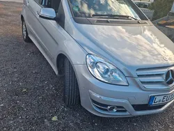 Silber Gebraucht 2010 Mercedes B160 Van / Kleinbus | 4.900 € (Guter Preis)