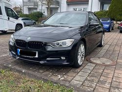 Schwarz Gebraucht 2012 BMW 320 Sport Line Limousine | 9.499 € (Fairer Preis)
