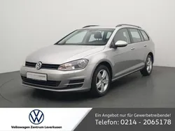 Silber / tungsten silver (metallic) Gebraucht 2013 VW Golf VII Comfortline Kombi | 6.980 € (Guter Preis)