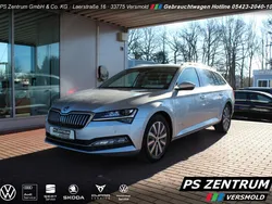 Brilliant silber (silber) met. Gebraucht 2022 Skoda Superb Style Kombi | 23.930 € (Fairer Preis)