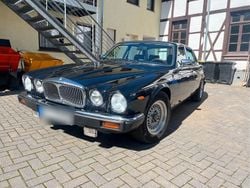 Schwarz Gebraucht 1988 Jaguar XJ12 Limousine | 12.999 €