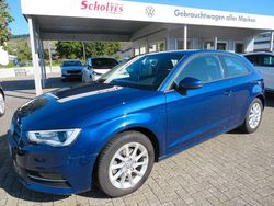 Scubablau metallic Gebraucht 2013 Audi A3 Attraction Limousine | 13.980 € (Fairer Preis)