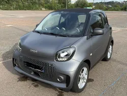 Grau Gebraucht 2020 Smart ForTwo Electric Drive Coupé | 9.500 € (Etwas zu teuer)