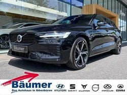 Onyx black (metallic) Gebraucht 2024 Volvo V60 Plus Kombi | 42.980 € (Fairer Preis)