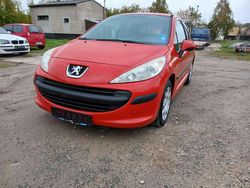 Rot Gebraucht 2007 Peugeot 207 Filou Limousine | 2.450 € (Fairer Preis)