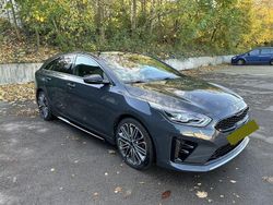 Grau Gebraucht 2020 Kia ProCeed GT-Line Kleinwagen | 20.200 € (Fairer Preis)