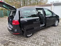 Schwarz Gebraucht 2012 VW Sharan Style Van / Kleinbus | 10.399 € (Fairer Preis)