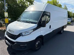 Weiß Gebraucht 2021 Iveco Daily Limousine | 14.999 € (Guter Preis)
