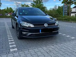 Schwarz Gebraucht 2019 VW Golf VII IQ Drive Kleinwagen | 14.899 € (Fairer Preis)