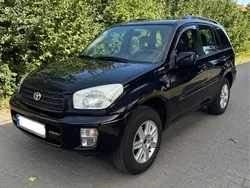 Schwarz Gebraucht 2001 Toyota RAV4 SUV | 3.600 € (Guter Preis)