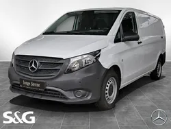 Arktikweiß Gebraucht 2023 Mercedes Vito Van / Kleinbus | 31.499 € (Guter Preis)