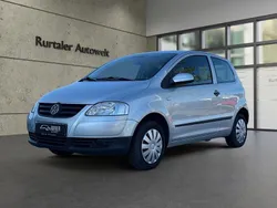 Silber Gebraucht 2005 VW Fox Basis Kleinwagen | 2.999 € (Etwas zu teuer)