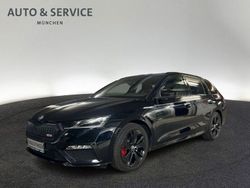 Crystalschwarz metallic met. Gebraucht 2021 Skoda Octavia First Edition Kombi | 27.960 € (Fairer Preis)