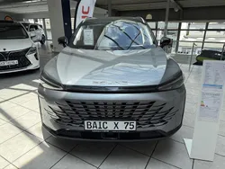 Silber Neu 2025 Baic X75 SUV | 33.990 € (Fairer Preis)