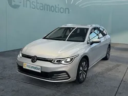 Silber Gebraucht 2023 VW Golf VIII Move Kombi | 32.940 € (Teuer)