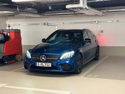 Blau Gebraucht 2020 Mercedes C200 AMG line Kombi | 21.999 € (Etwas zu teuer)
