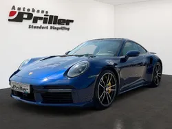 Blau Gebraucht 2022 Porsche 911 Turbo S Coupé | 209.911 € (Etwas zu teuer)