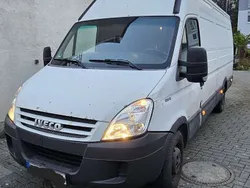 Weiß Gebraucht 2007 Iveco Daily Van | 3.300 € (Fairer Preis)