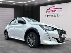 Weiß Gebraucht 2022 Peugeot e-208 Allure Kleinwagen | 19.990 € (Etwas zu teuer)