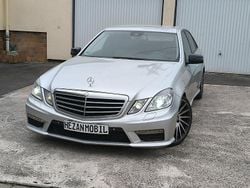Silber Gebraucht 2010 Mercedes E300 AMG Limousine | 8.599 € (Guter Preis)