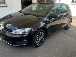 Schwarz Gebraucht 2016 VW Golf VII Allstar Limousine | 10.950 € (Guter Preis)