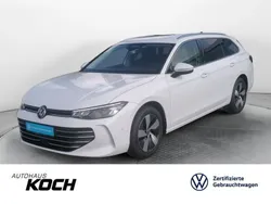 Pure white Gebraucht 2024 VW Passat Business Kombi | 37.930 € (Etwas zu teuer)